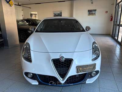Alfa Romeo Giulietta 1.6 JTDm TCT 120 CV Super Bianco usata Andria