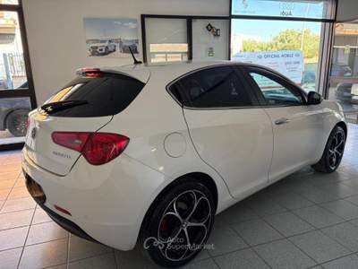 Alfa Romeo Giulietta 1.6 JTDm TCT 120 CV Super Bianco usata Andria