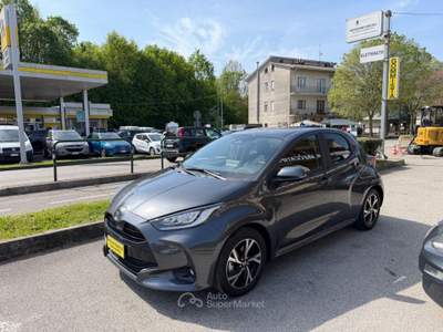 Toyota Yaris 1.5 Hybrid 5p. E-CVT Trend Grigio usata Mirano