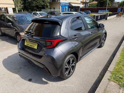 Toyota Yaris 1.5 Hybrid 5p. E-CVT Trend Grigio usata Mirano