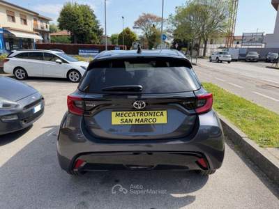 Toyota Yaris 1.5 Hybrid 5p. E-CVT Trend Grigio usata Mirano