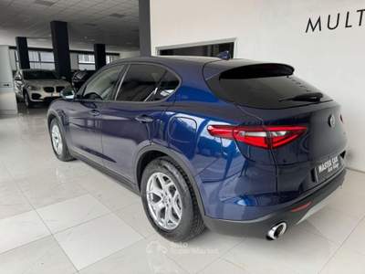 Alfa Romeo Stelvio 2.2 T.diesel 160CV AT8 RWD Bus. Blu/Azzurro usata Ripalimosani
