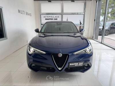 Alfa Romeo Stelvio 2.2 T.diesel 160CV AT8 RWD Bus. Blu/Azzurro usata Ripalimosani