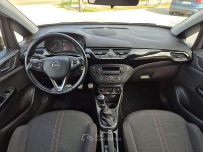 Opel Corsa  1.4 5p. b-Color usata Venafro