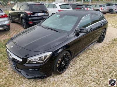 Mercedes-Benz CLA CLA 220 d Aut. Shooting Brake Sport Nero usata Latina