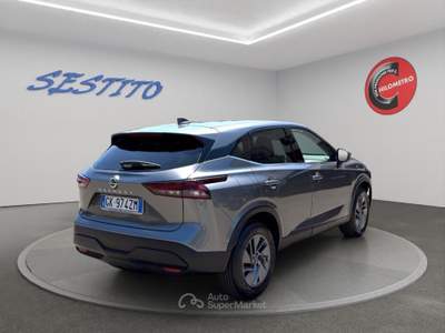 Nissan Qashqai  1.3 mild hybrid Business 2wd 140cv Grigio usata Cirò Marina