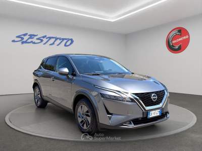 Nissan Qashqai  1.3 mild hybrid Business 2wd 140cv Grigio usata Cirò Marina