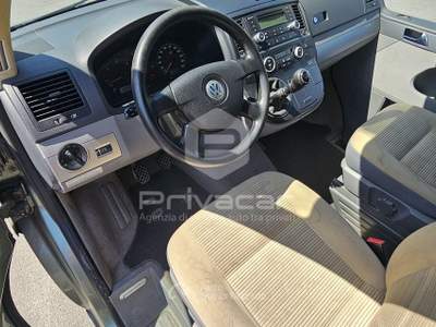 Volkswagen Transporter VOLKSWAGEN California 2.5 TDI/130CV Trendline Grigio usata Moncalieri