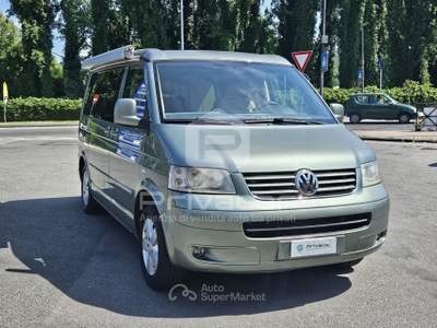 Volkswagen Transporter VOLKSWAGEN California 2.5 TDI/130CV Trendline Grigio usata Moncalieri