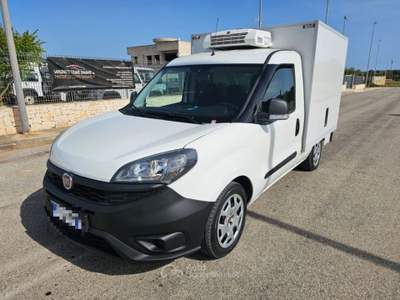 Fiat Doblò DOBLO' WORK-UP 1.6 MJT 105CV CASSA FRIGO FRCX-20 Bianco usata Maruggio