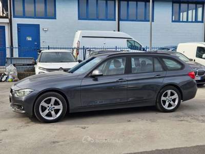 BMW Serie 3 320d 320d xDrive Business Adv. Touring aut. - GV219KS Grigio usata Basiliano