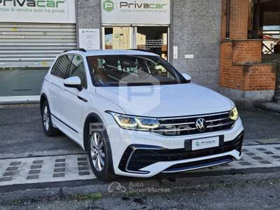 Volkswagen Tiguan VOLKSWAGEN Tiguan 1.5 TSI 150 CV DSG ACT R-Line Bianco usata Moncalieri