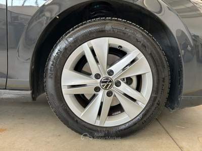 Volkswagen Golf 1.0 eTSI EVO DSG Life Grigio usata Piazzola sul Brenta