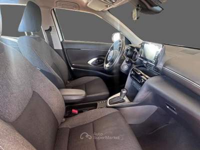 Toyota Yaris Cross 1.5 Hybrid 5p. E-CVT Active Bianco usata Cagliari