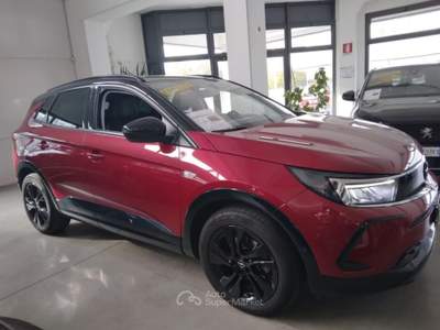 Opel Grandland 1.5 dieselaut. GS Rosso usata Piazzola sul Brenta