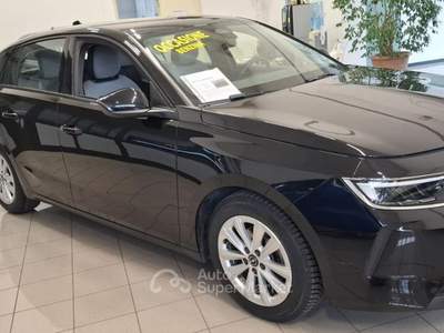 Opel Astra 1.2 Turbo 110 CV Edition Nero usata Piazzola sul Brenta