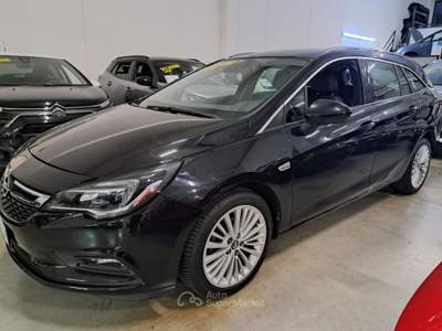 Opel Astra 1.6 CDTi 110CV COSMO Nero usata Piazzola sul Brenta