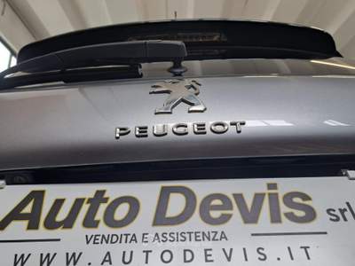 Peugeot 2008 100 GT Line Grigio usata Piazzola sul Brenta
