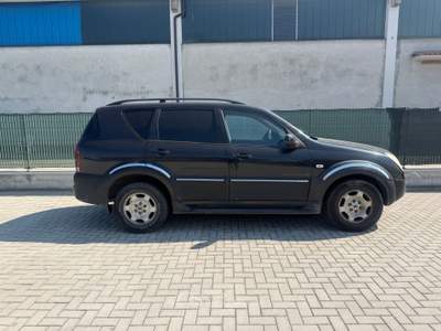 SsangYong Rexton SsangYong Rexton I2.7 xdi Premium3 Nero usata Poviglio