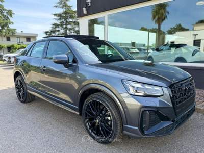 Audi Q2 35 TDI S tronic S line Black Line TETTO - MATRIX Grigio usata Imola