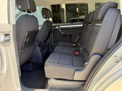 Volkswagen Touran 2.0 TDI 140 CV ***HÄNDLER*** Argento usata Chiusa