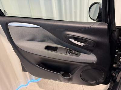 Fiat Punto Evo 1.3 Mjt 90 CV ***HÄNDLER*** Nero usata Chiusa