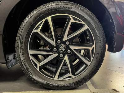 Toyota Yaris 2020 1.5h 116 cv Lounge e-cvt Grigio usata Saint-Christophe