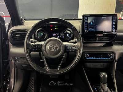 Toyota Yaris 2020 1.5h 116 cv Lounge e-cvt Grigio usata Saint-Christophe