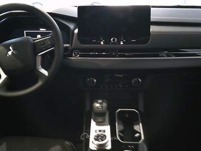 Mitsubishi ASX 2.4 PHEV INFORM 136CV Grigio usata Novara