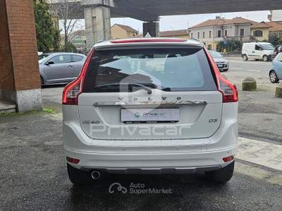 Volvo XC60 VOLVO XC60 D3 Momentum Bianco usata Moncalieri