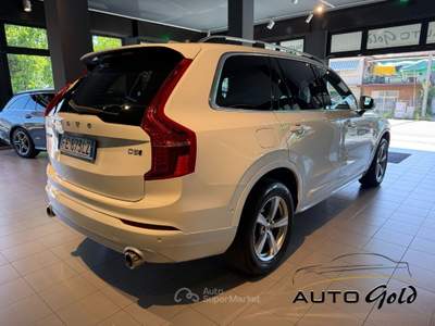 Volvo XC90 2.0 d5 Business Plus awd 235cv geartronic Bianco usata Padova