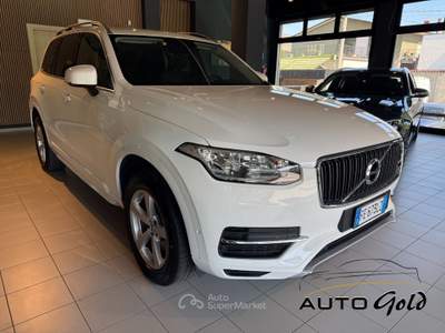 Volvo XC90 2.0 d5 Business Plus awd 235cv geartronic Bianco usata Padova