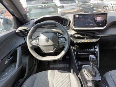 Peugeot 2008 1200 PURETECH ALLURE 100CV NAV CARPLAY CAM PAN"17  Blu/Azzurro usata Vetralla