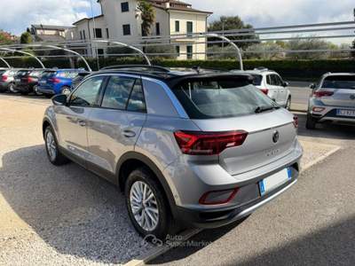 Volkswagen T-Roc 1.0 TSI Life OK NEOPATENTATI Grigio usata SAN PIETRO IN CARIANO