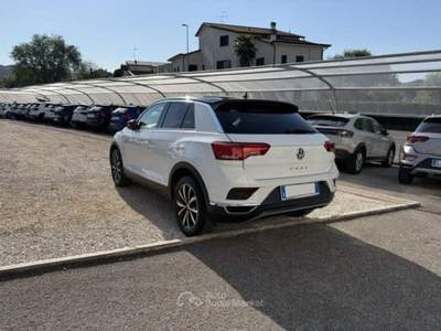 Volkswagen T-Roc 1.0 TSI 115 CV Style BlueMotion Technology OK NEOP Bianco usata SAN PIETRO IN CARIANO