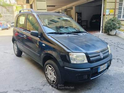 Fiat Panda 1.2 Dynamic Natural Power Nero usata Genova