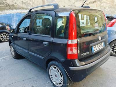 Fiat Panda 1.2 Dynamic Natural Power Nero usata Genova