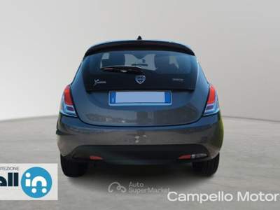 Lancia Ypsilon Ypsilon 1.0 70cv Hybrid S&S Silver Grigio usata Venezia