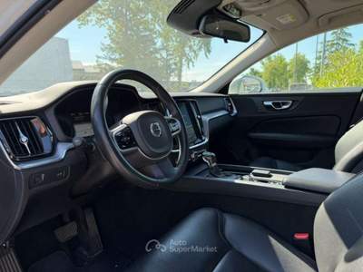 Volvo V60 Cross Country D4 AWD Geartronic Business Plus Tetto Bianco usata Rivignano Teor