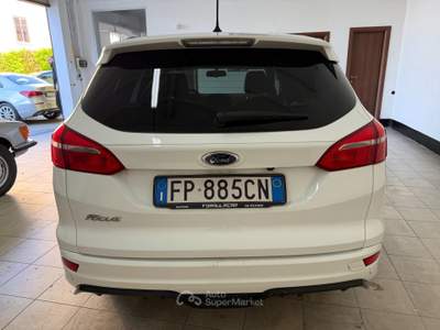 Ford Focus 2018 1.5 TDCi 120 CV Start&Stop SW ST Line Bianco usata Ravenna
