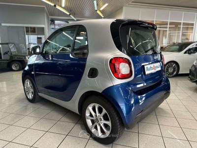 Smart ForTwo 70 1.0 Prime - Service Smart - Neopatentato Blu/Azzurro usata Monza
