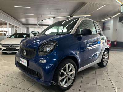 Smart ForTwo 70 1.0 Prime - Service Smart - Neopatentato Blu/Azzurro usata Monza