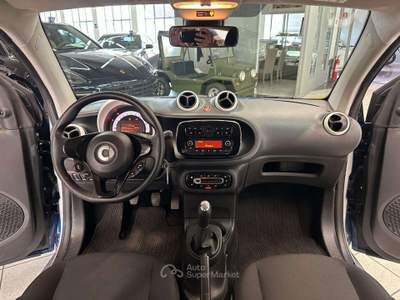 Smart ForTwo 70 1.0 Prime - Service Smart - Neopatentato Blu/Azzurro usata Monza