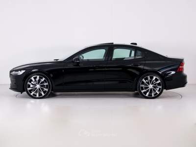 Volvo S60 B5 (bz) 250CV AWD AUT ULTIMATE DARK Nero usata Bassano del Grappa