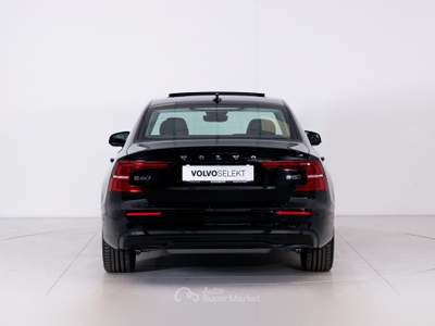 Volvo S60 B5 (bz) 250CV AWD AUT ULTIMATE DARK Nero usata Bassano del Grappa