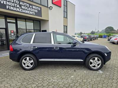 Porsche Cayenne 3.2 V6|TETTO APRIBILE|DARK BLUE (LA5Q) Blu/Azzurro usata Calestano