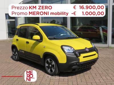 Fiat Pandina 1.0 FireFly 70cv S&S Hybrid Cross Giallo usata Seregno