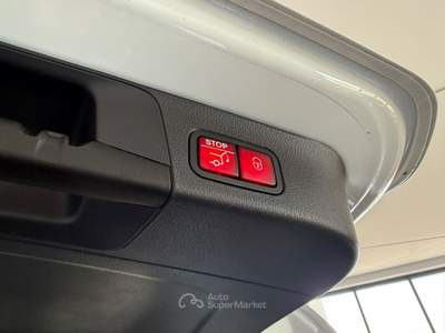 Mercedes-Benz Classe GLB GLB 220d Automatic 4Matic Premium Bianco usata Calestano
