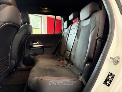 Mercedes-Benz Classe GLB GLB 220d Automatic 4Matic Premium Bianco usata Calestano