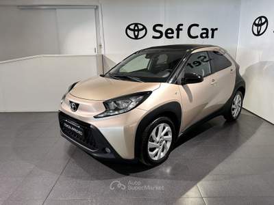 Toyota Aygo X 1.0 VVT-i 72 CV 5 porte Trend Air CABRIO Marrone usata Milano
